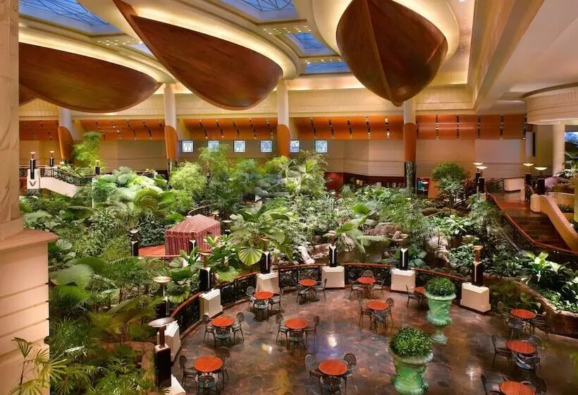 Grand Hyatt Dubai Resort & Waterpark