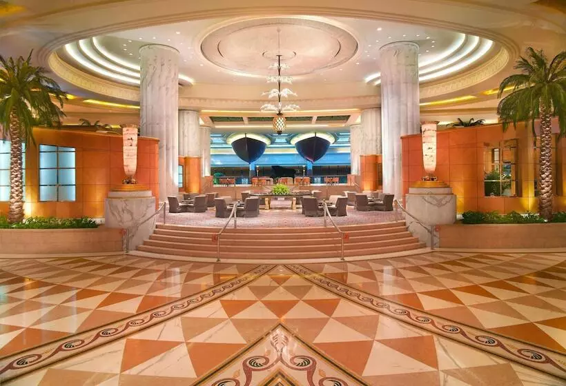 Grand Hyatt Dubai Resort & Waterpark