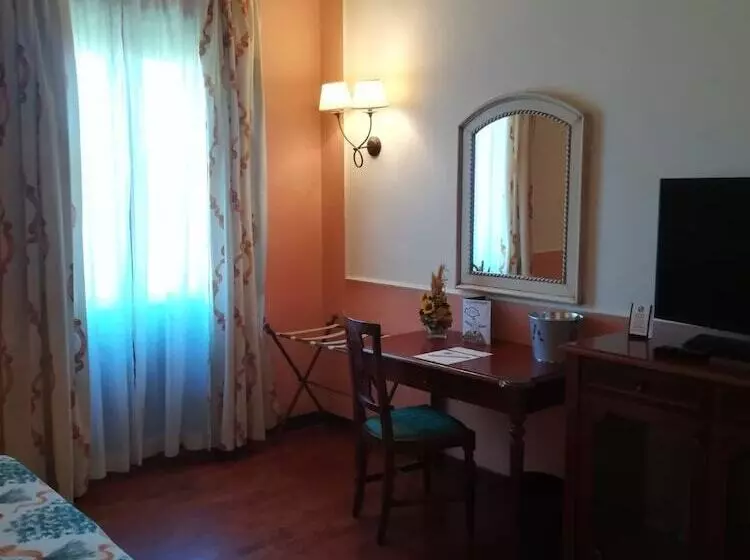 Отель Allegroitalia Etna Pedara