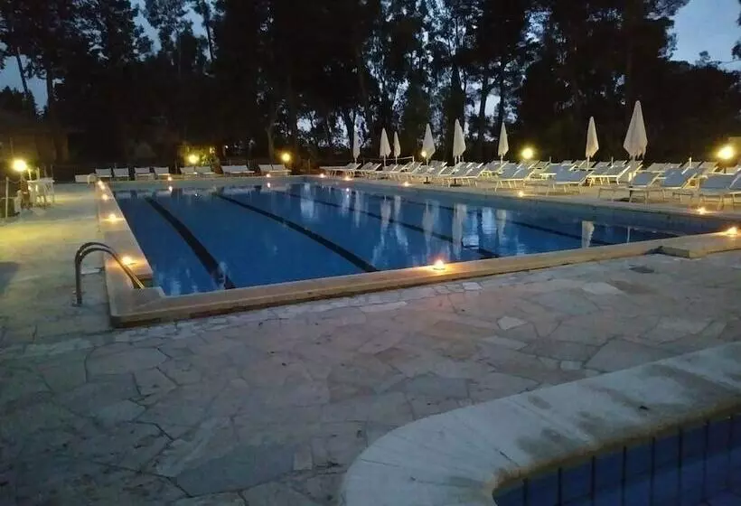 Отель Allegroitalia Etna Pedara