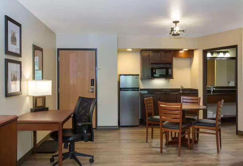 ホテル Americinn By Wyndham Merrill