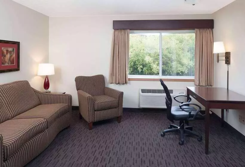 فندق Americinn By Wyndham Valley City  Conference Center