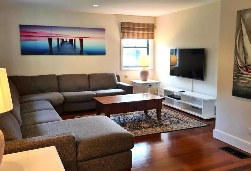 酒店 Stay At Raffertys Resort