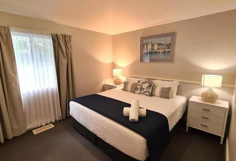 酒店 Stay At Raffertys Resort