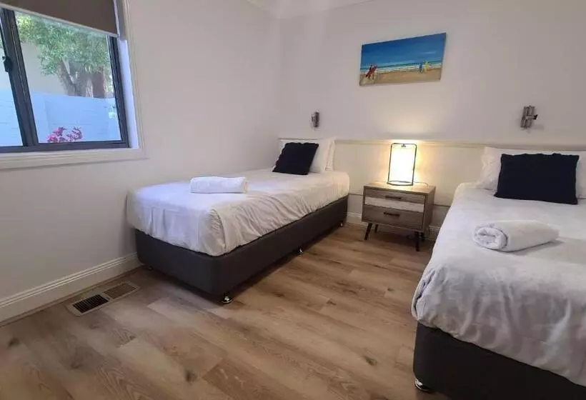 酒店 Stay At Raffertys Resort