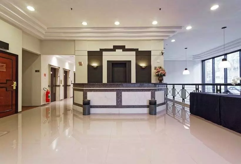 Hotelli Bristol The Time Berrini