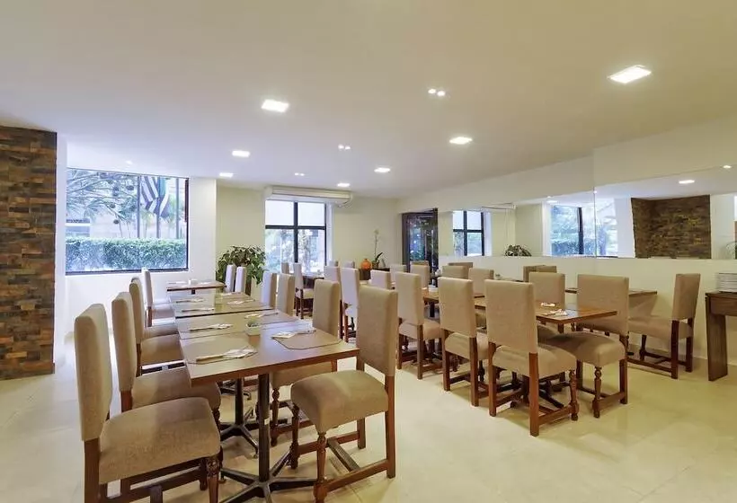 Hotelli Bristol The Time Berrini