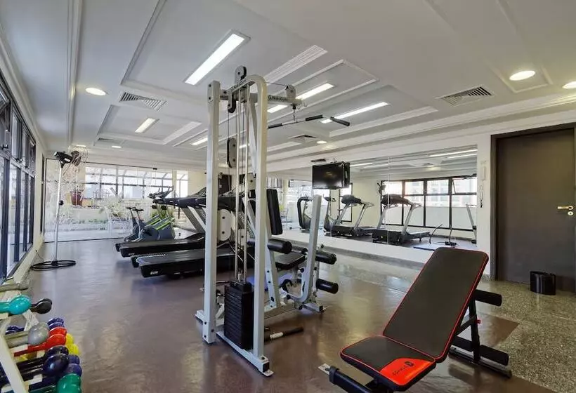 Hotelli Bristol The Time Berrini