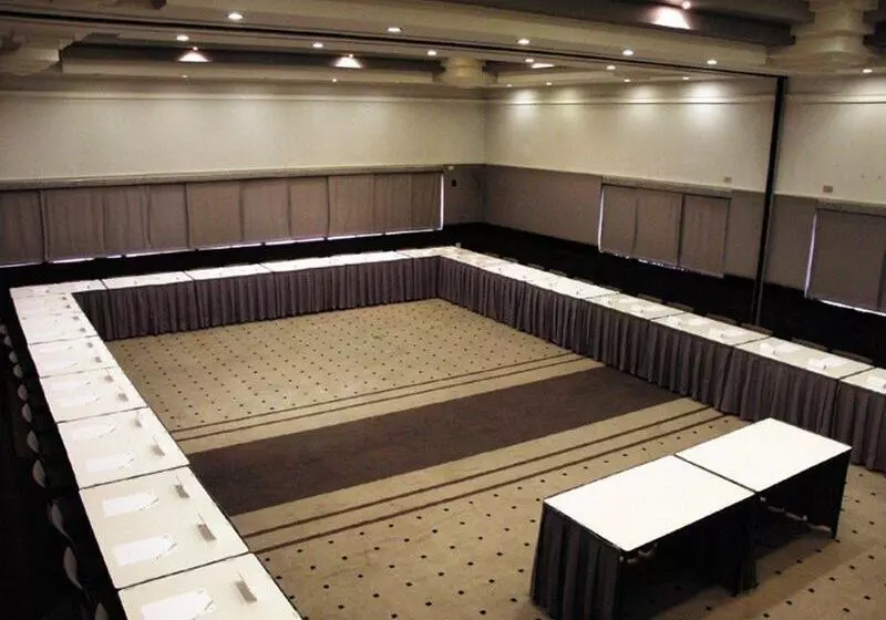 Hotelli Bristol The Time Berrini