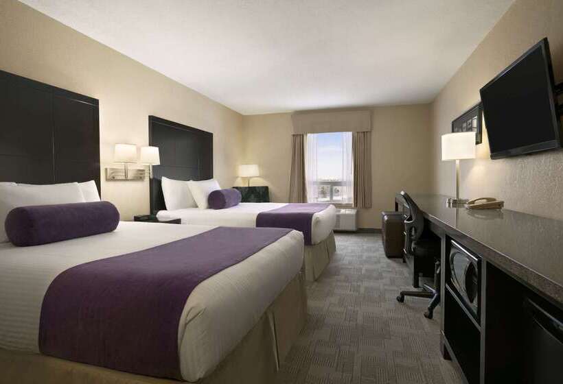 هتل Days Inn By Wyndham Regina