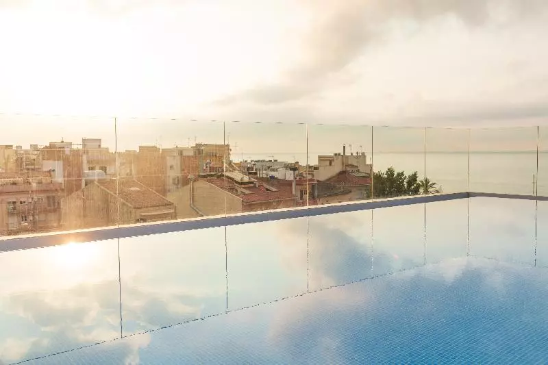 فندق Dwo Les Palmeres