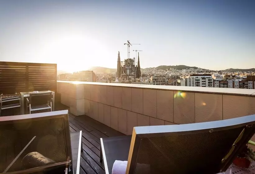 Отель Eurostars Monumental