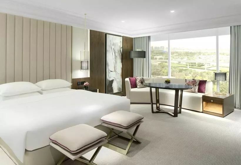 هتل Grand Hyatt Dubai