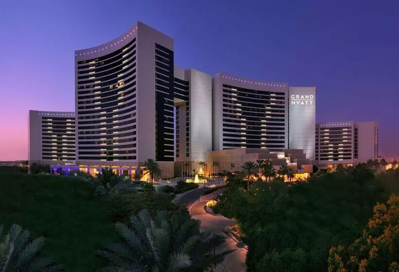 هتل Grand Hyatt Dubai