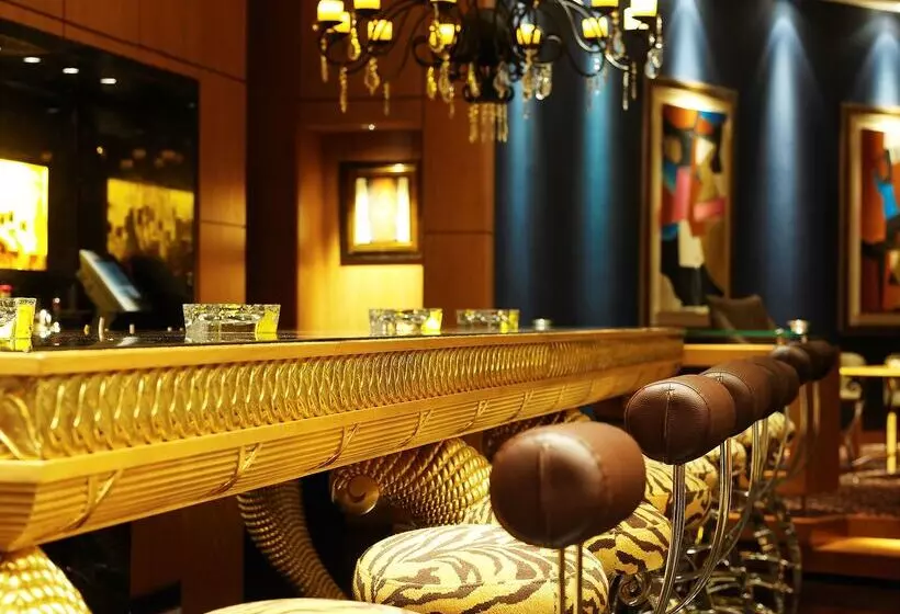 هتل Grand Hyatt Dubai