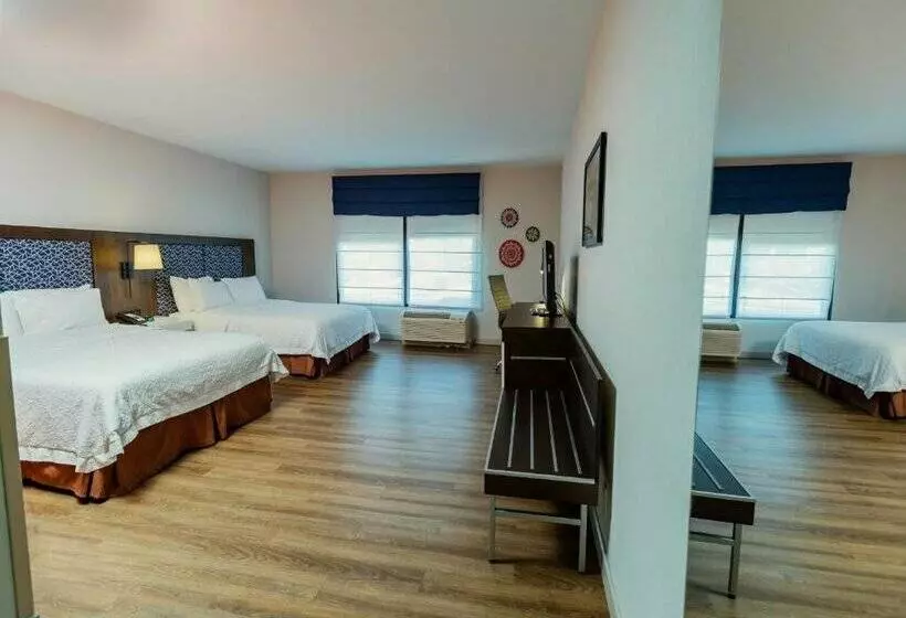 هتل Hampton By Hilton San Jose Airport