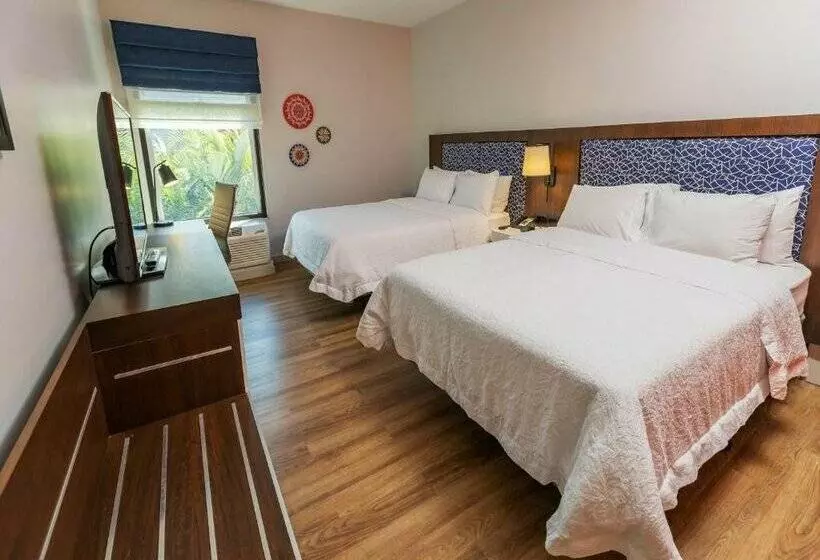 هتل Hampton By Hilton San Jose Airport