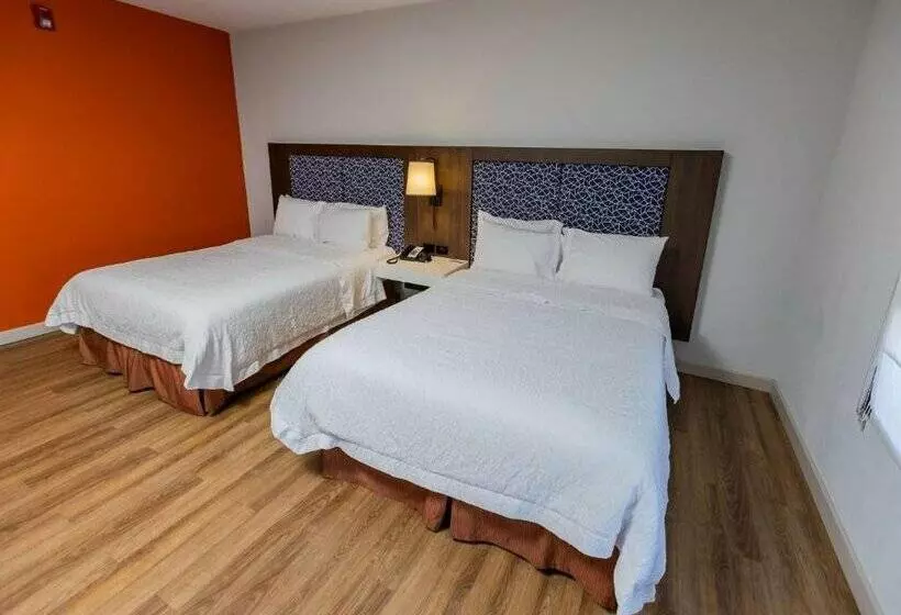 هتل Hampton By Hilton San Jose Airport