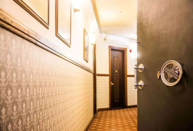 Hestia Hotel Barons Old Town