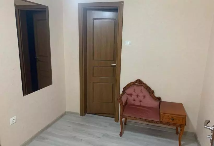 בית מלון כפרי Kazanluk