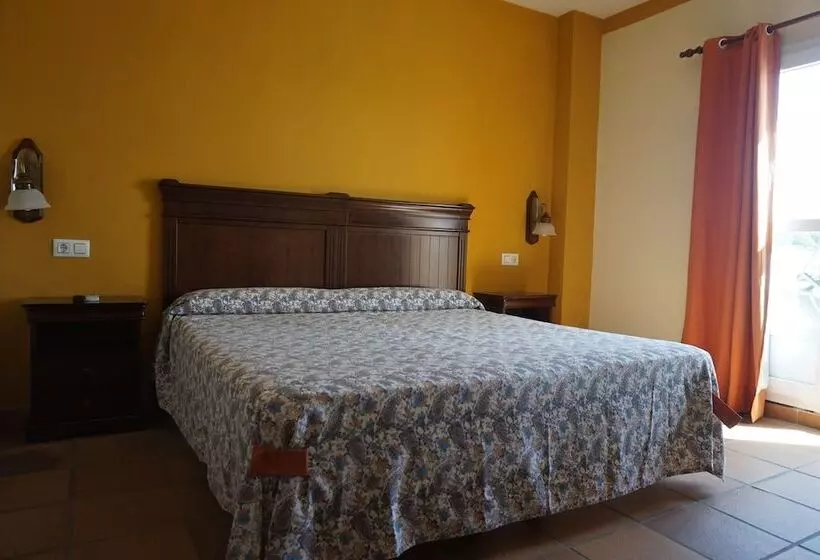 Отель La Palmosa