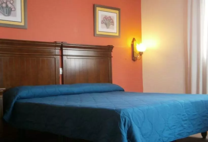 Отель La Palmosa