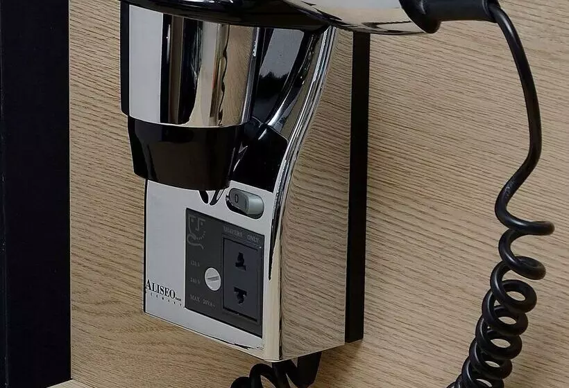 בית מלון כפרי NH Mendoza Cordillera