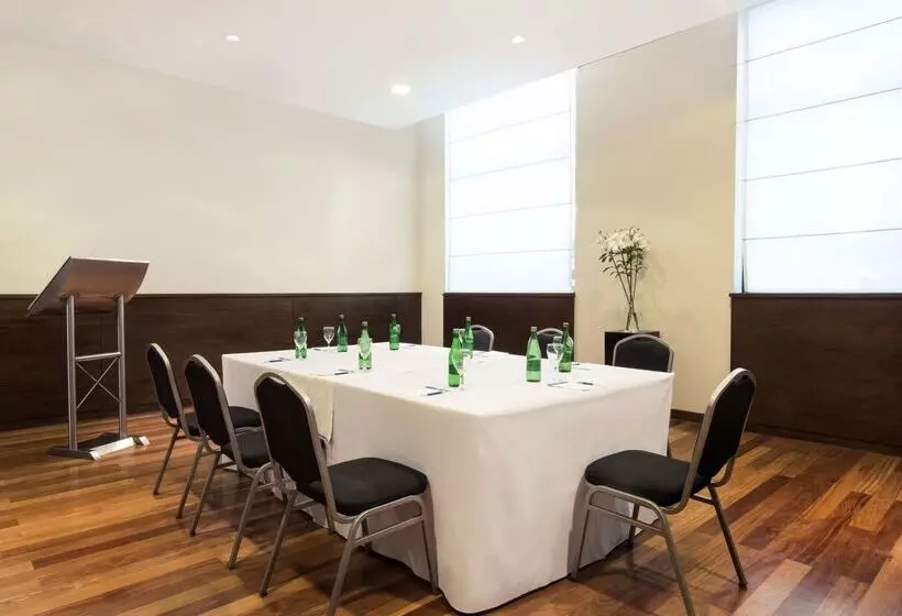 בית מלון כפרי NH Mendoza Cordillera