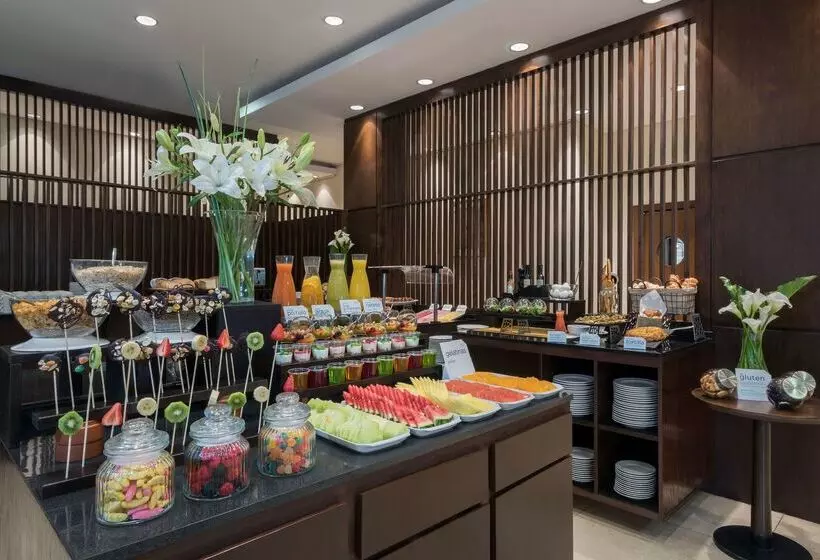 בית מלון כפרי NH Mendoza Cordillera