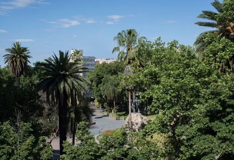 בית מלון כפרי NH Mendoza Cordillera