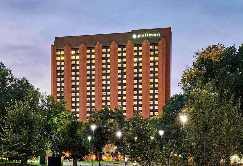 ホテル Pullman Melbourne On The Park