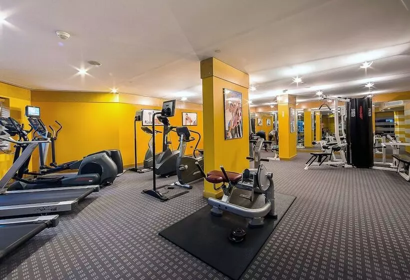 هتل Ramada Plaza By Wyndham Dubai Deira