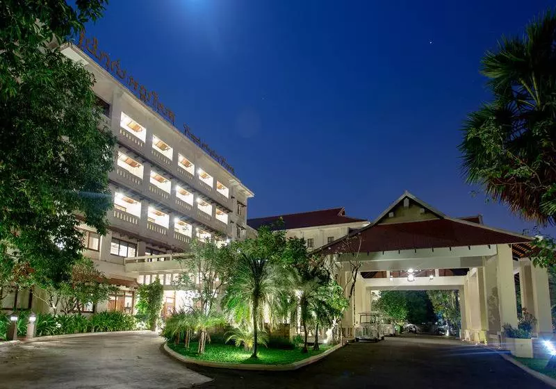 酒店 Royal Angkor Resort & Spa