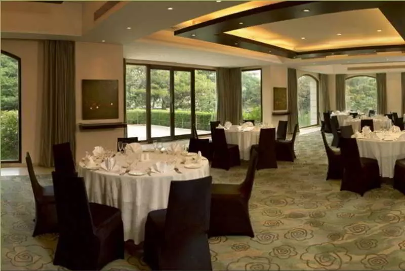 ホテル The Raintree, St. Mary’s Road