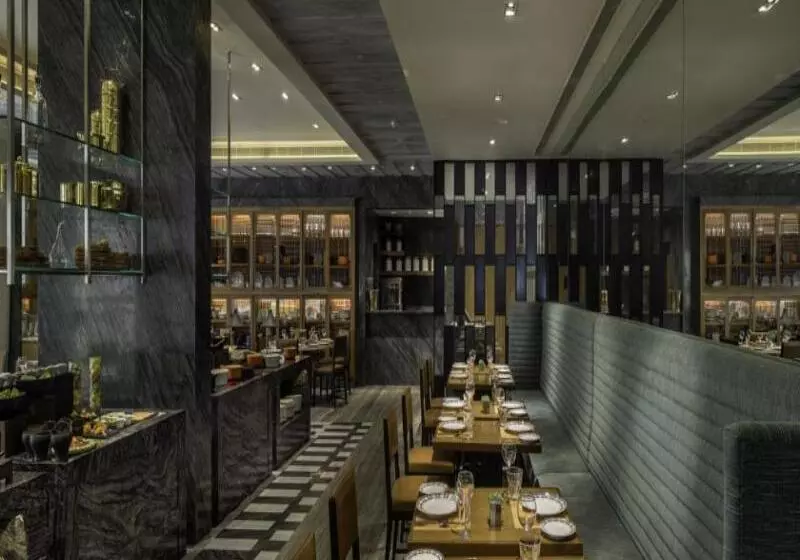 ホテル The Raintree, St. Mary’s Road