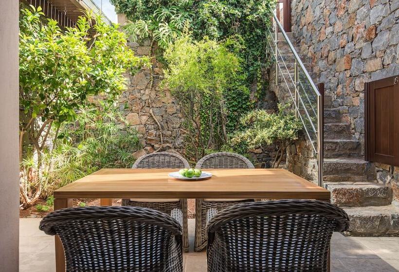 渡假胜地  Phāea Blue