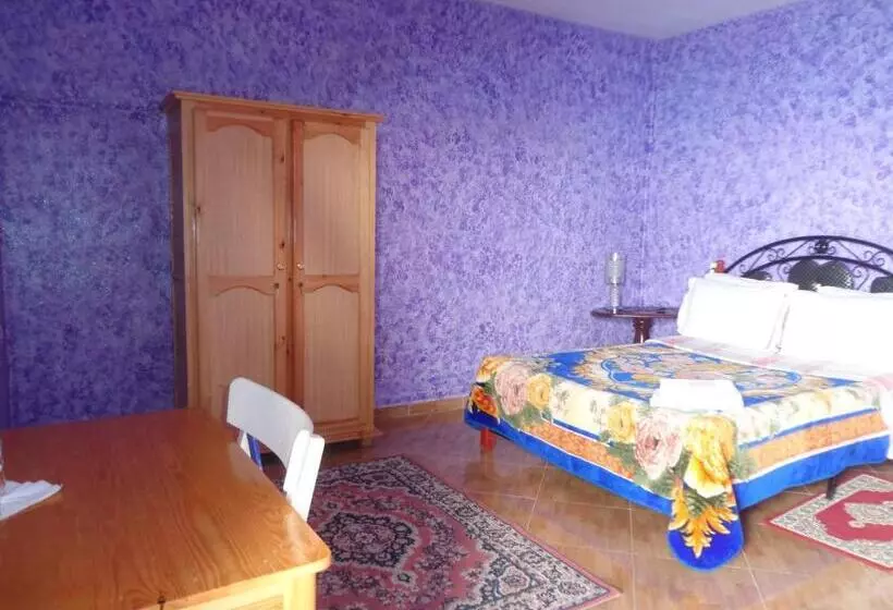 Retkeilymaja Les Tajines Bleus