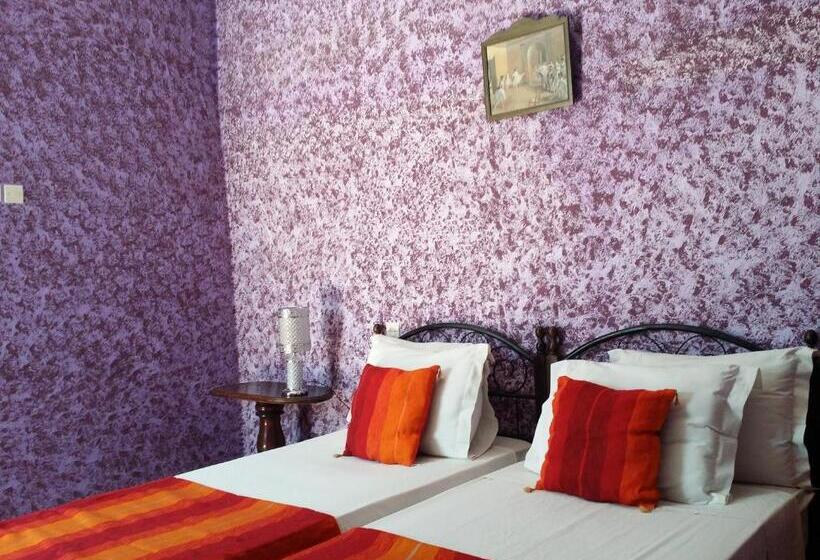 فندق صغير Les Tajines Bleus