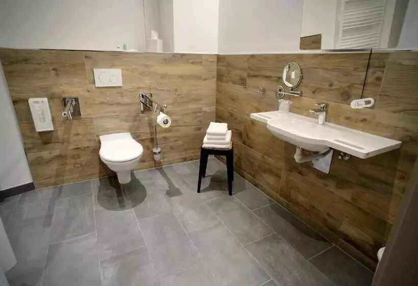 Bahnhof Erzingen, Hotel, Coffee & More