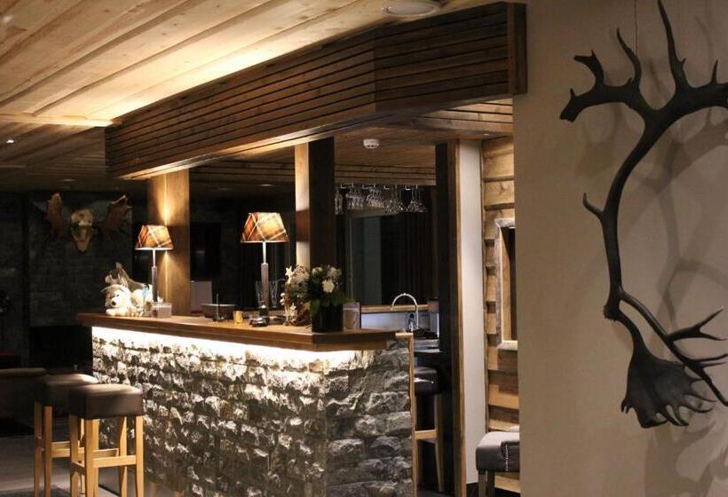 Beana Laponia Wilderness Boutique Hotel With Safaris