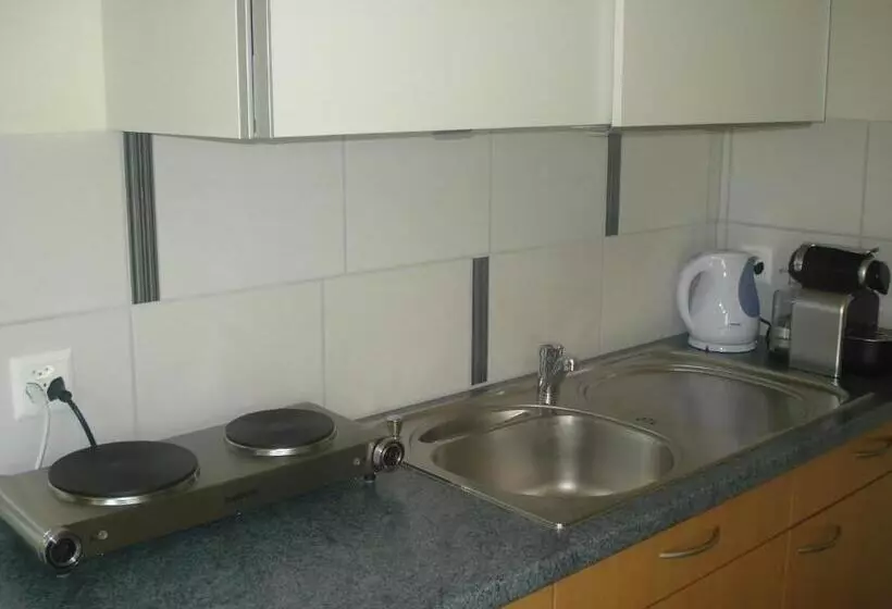 Aamiaismajoitus (B&B) Bnb Pavillon Paisible