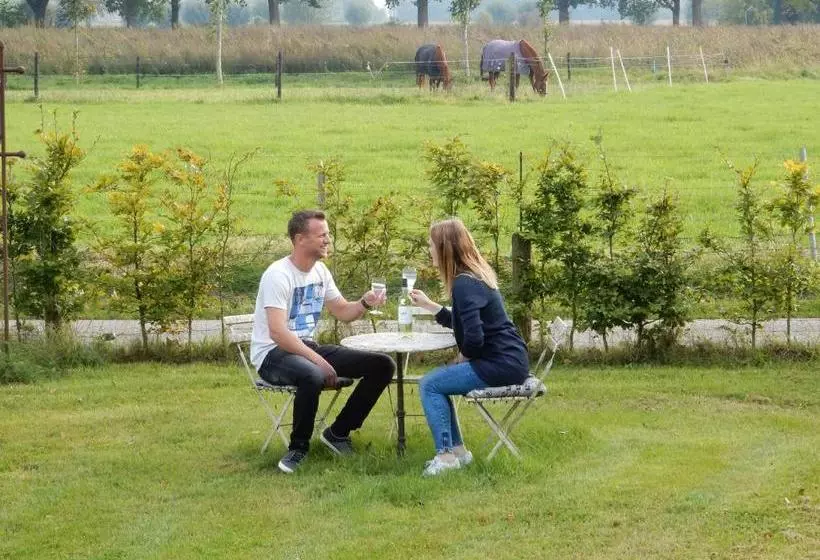 ベッドアンドブレックファースト De Rolders