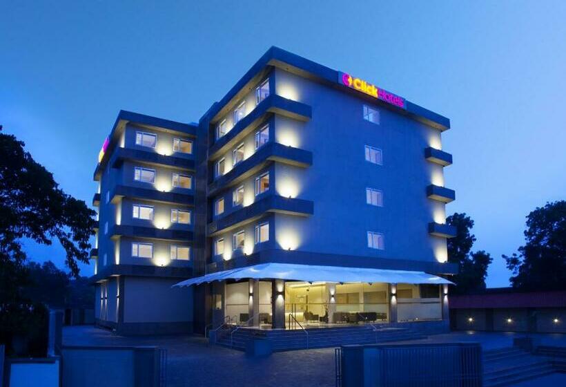 Click Hotel, Junagadh
