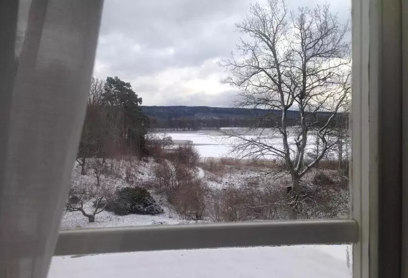 Fredriksons Vilt, Vin & Pensionat