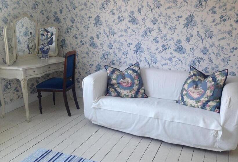 Fredriksons Vilt, Vin & Pensionat