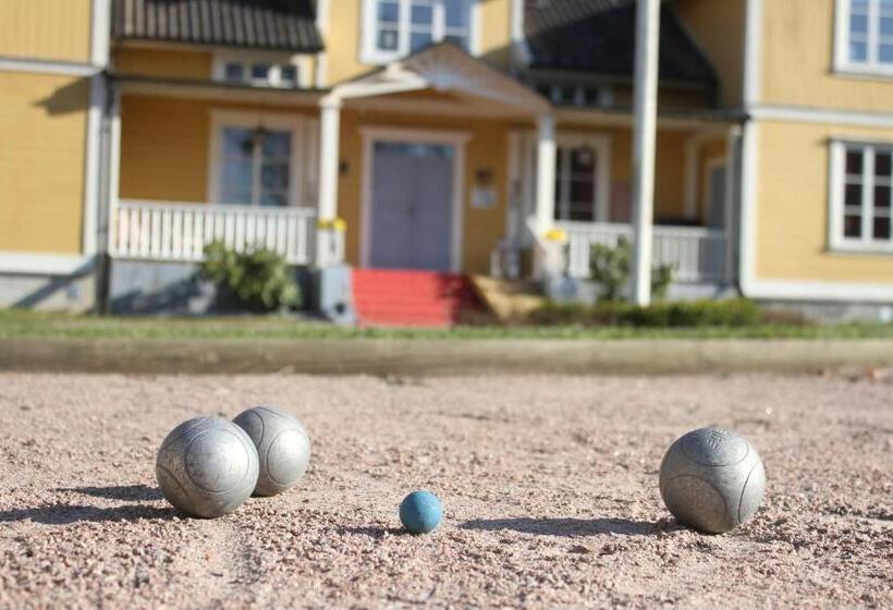 Fredriksons Vilt, Vin & Pensionat