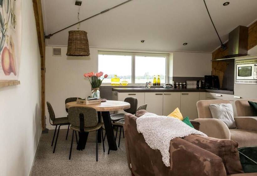 فندق De Johanneshoeve