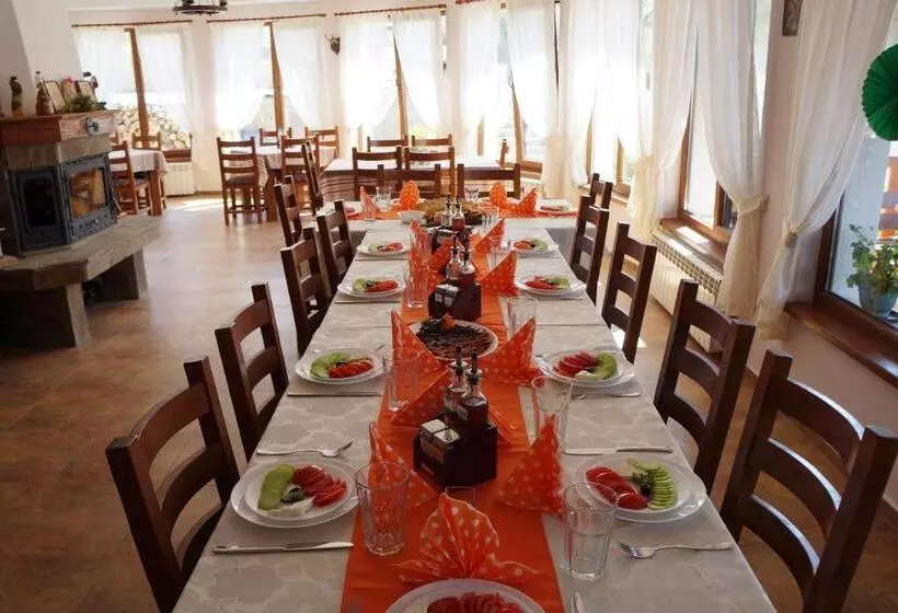 هتل Family Complex Krisbo