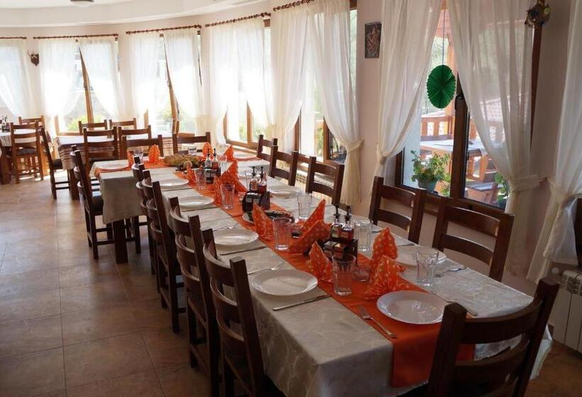 فندق Family Complex Krisbo