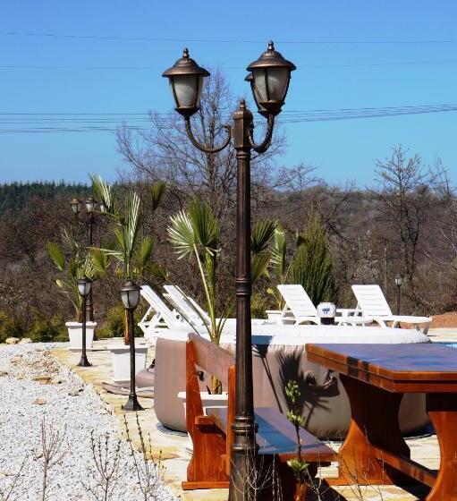 فندق Family Complex Krisbo